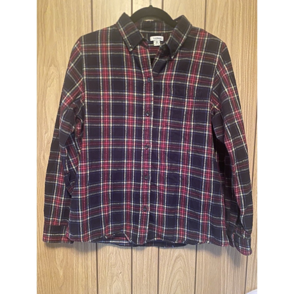 L.L.Bean Women's Scotch Plaid Flannel Shirt Relaxed Fit M Regular 100% Cotton
